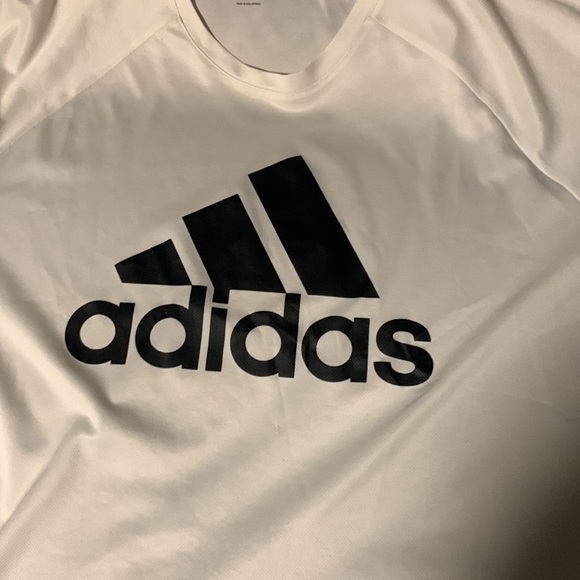 Adidas Fleece T shirt - Picture 2 of 3